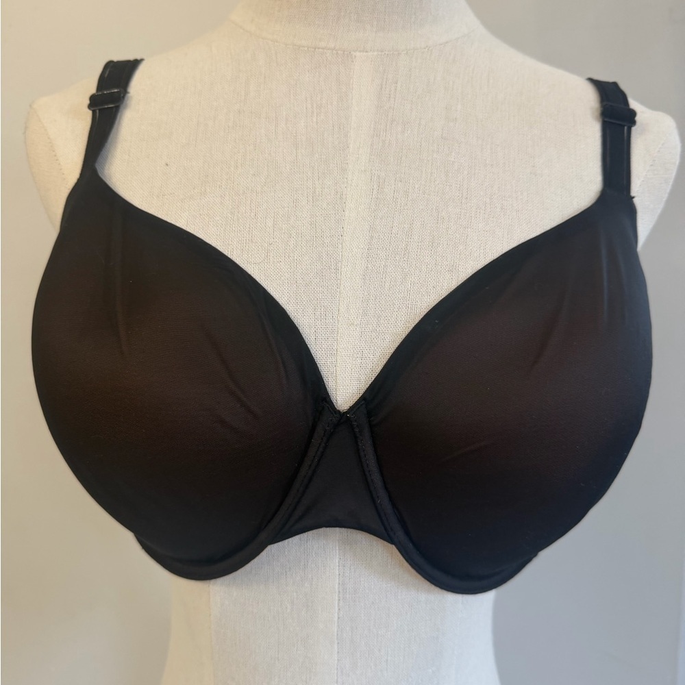 Victoria’s Secret 36DD Lined Perfect Coverage Black & Nude Smooth Underwire Bra
